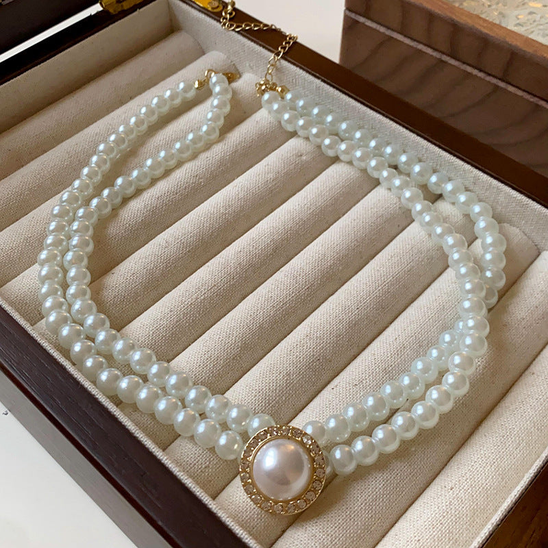 Women's Diamond Artificial Pearl Vintage Court Style Necklaces