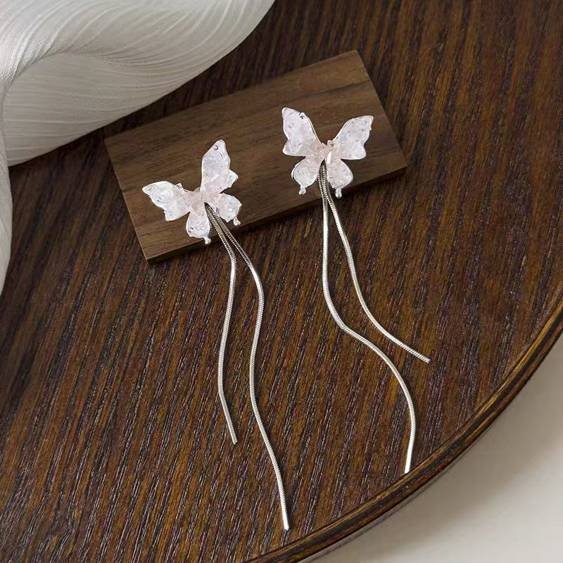 Pink Color Crystal Butterfly To Make Round Face Ear Stud Earrings