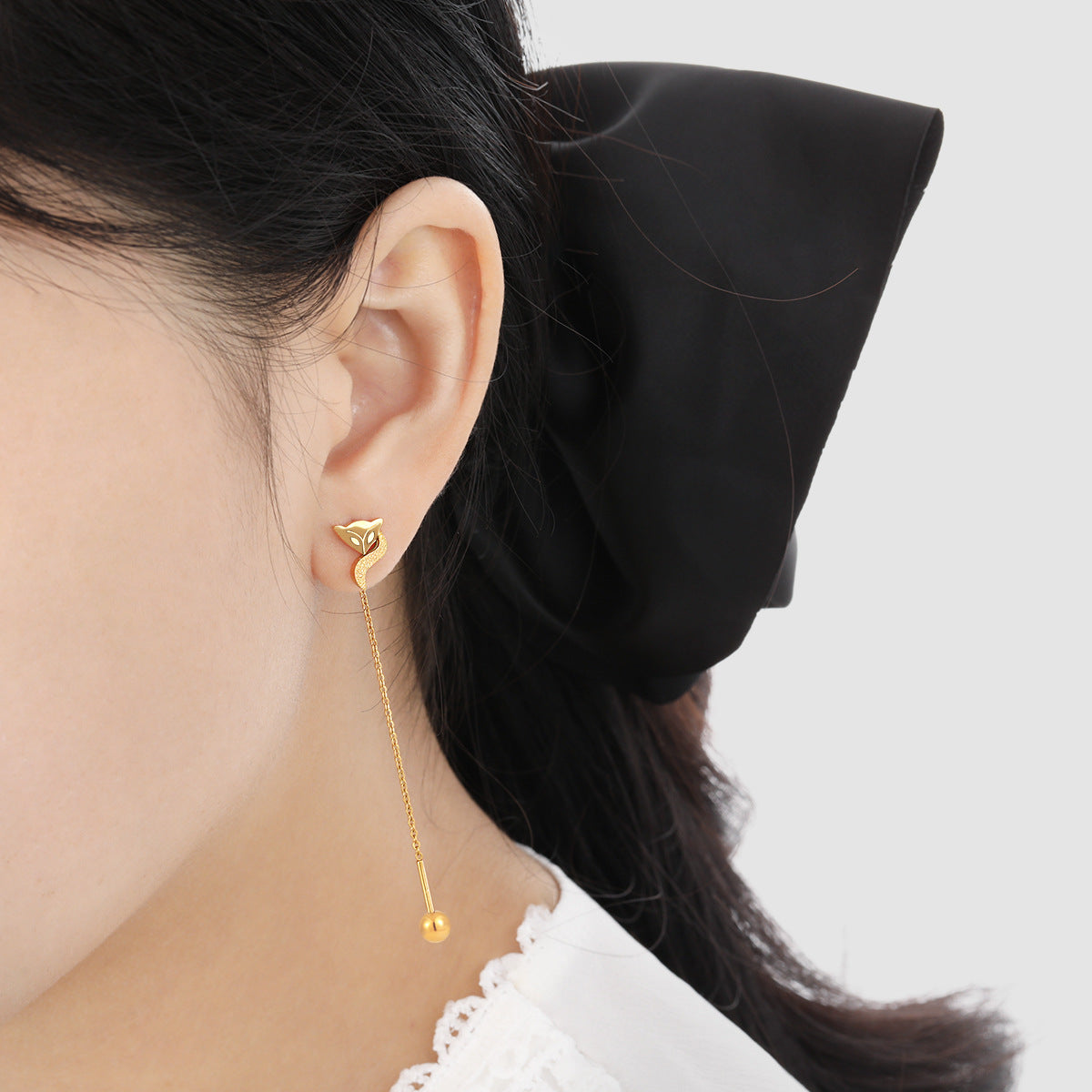 Double Cartoon Fox Fashion Unique Gold-plated Titanium Earrings