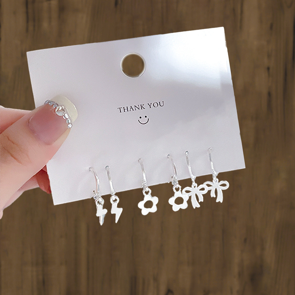 Clip Fresh Sweet Metal Alloy Suit Earrings