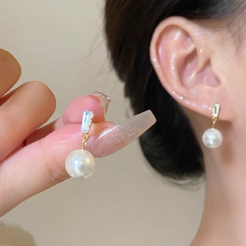 Light Luxury Minority Bow Pearl Graceful Long Earrings