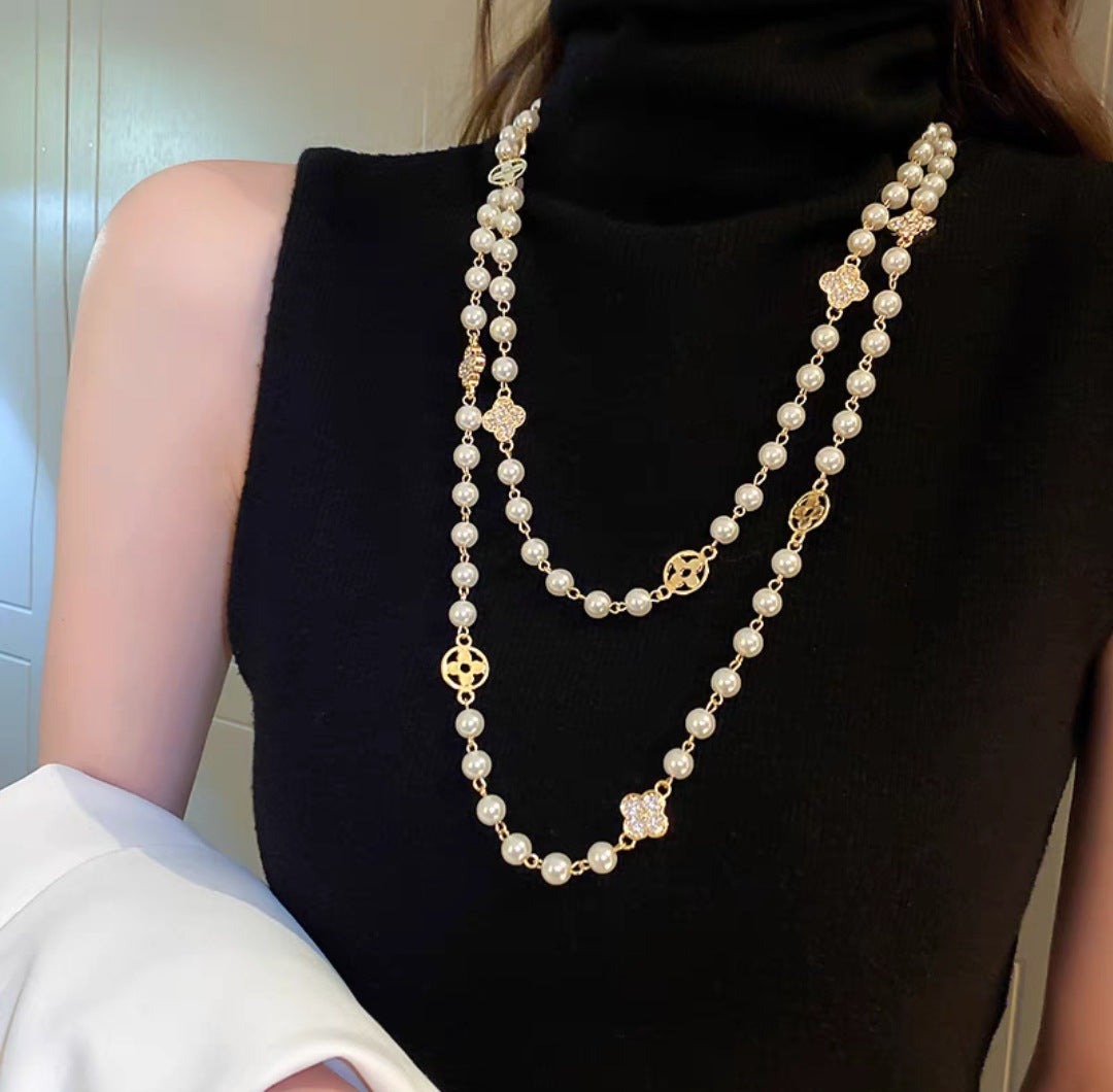 Long Light Luxury High-grade Sweater Chain Necklaces
