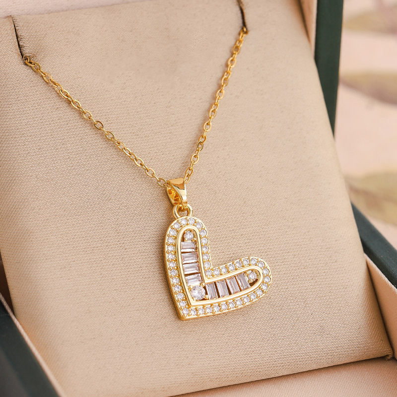 Women's Light Luxury Minority Design Hand Painted Peach Necklaces