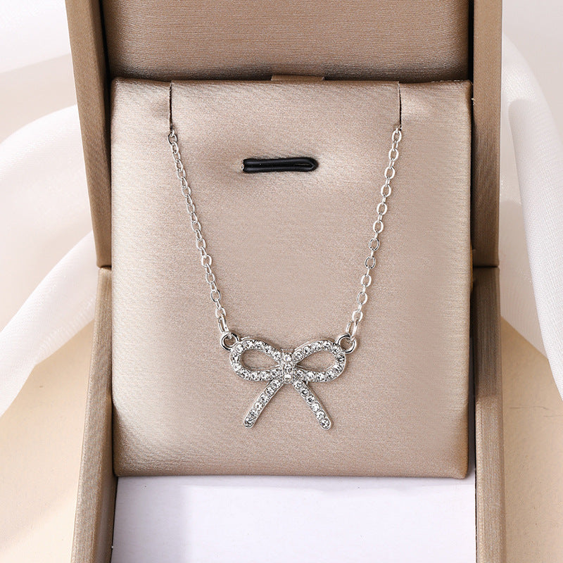 Women's Ornament Simple Fashion Bowknot Alloy Sweater Necklaces