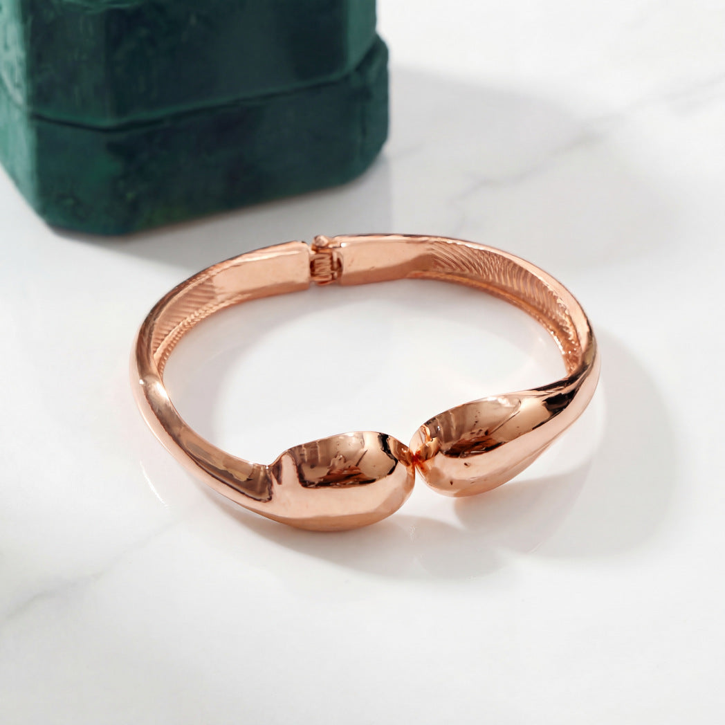 Women's Fashion Luxury Elegant Vacuum Plating Light Bracelet