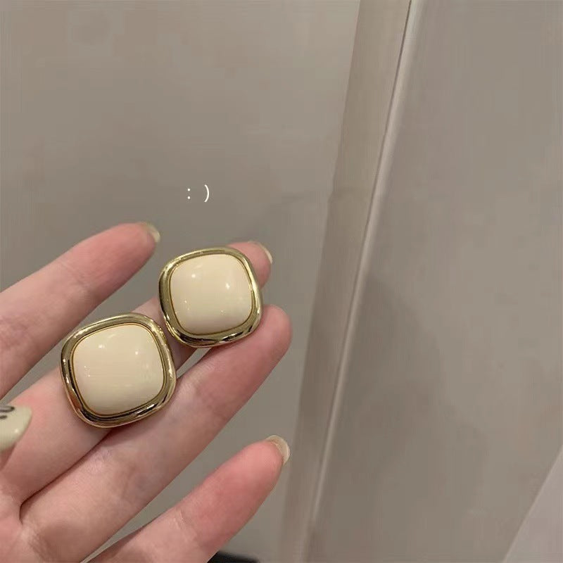 Women's Sier Needle Retro Geometric Metal Design Earrings