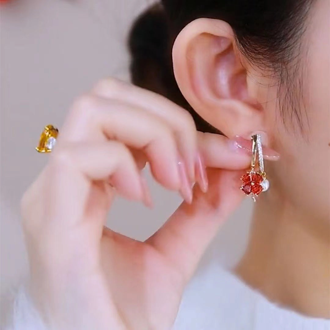 Red Zircon Maple Leaf Artificial Pearl Female Earrings