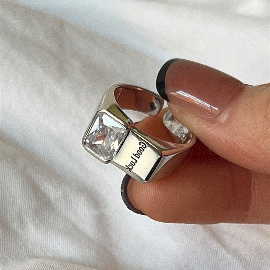 Square Caramel Zircon Female Retro Fashion Ring