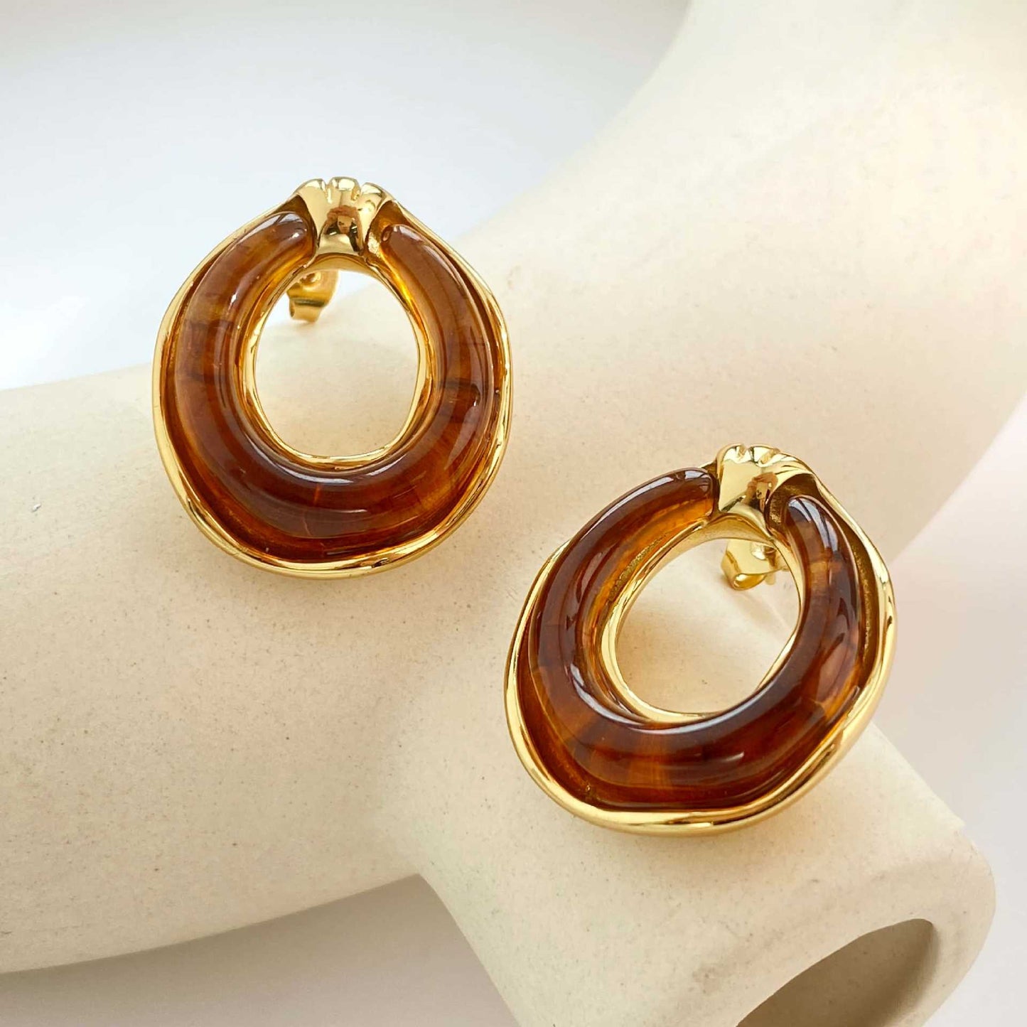 Minimalist Design Resin Ear Fashion Personalized Stud Earrings