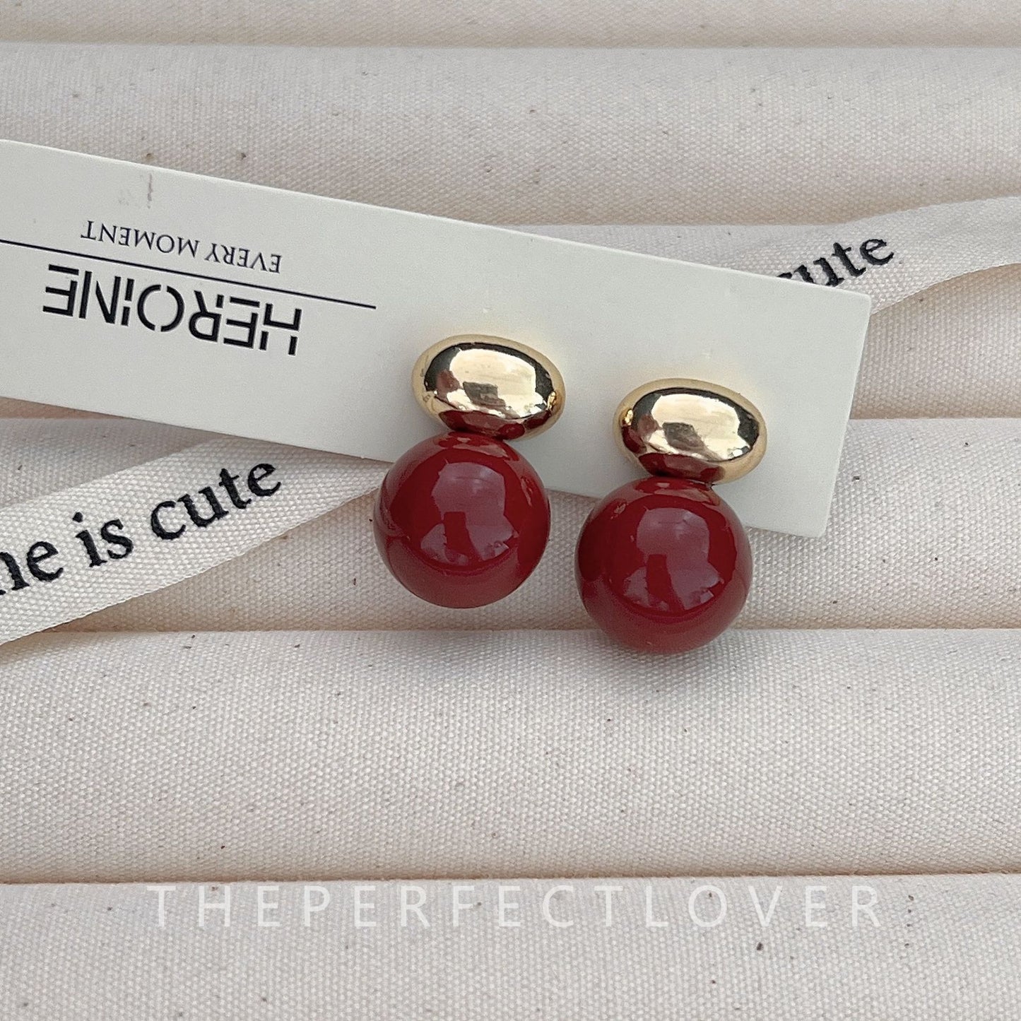 Women's Red Series Combination Elegant Geometric Enamel Craft High-grade Design Rings