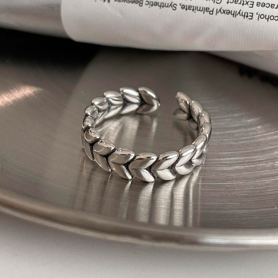 Women's Elegant Letters Colorful Crystals Snake Bone Temperamental Fashion Rings