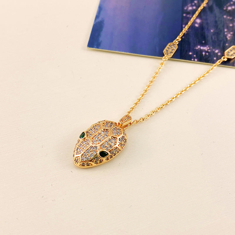 Fashion Starry Diamond Snake Head Rose Necklaces