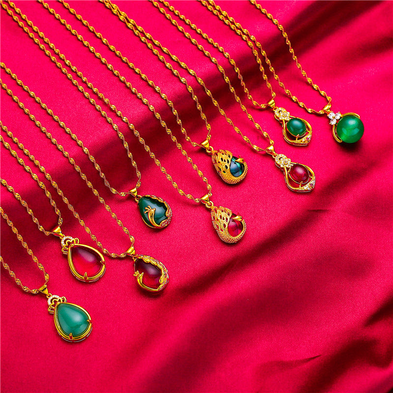 Luxury Imitation Gold Opal Peacock Female Necklaces