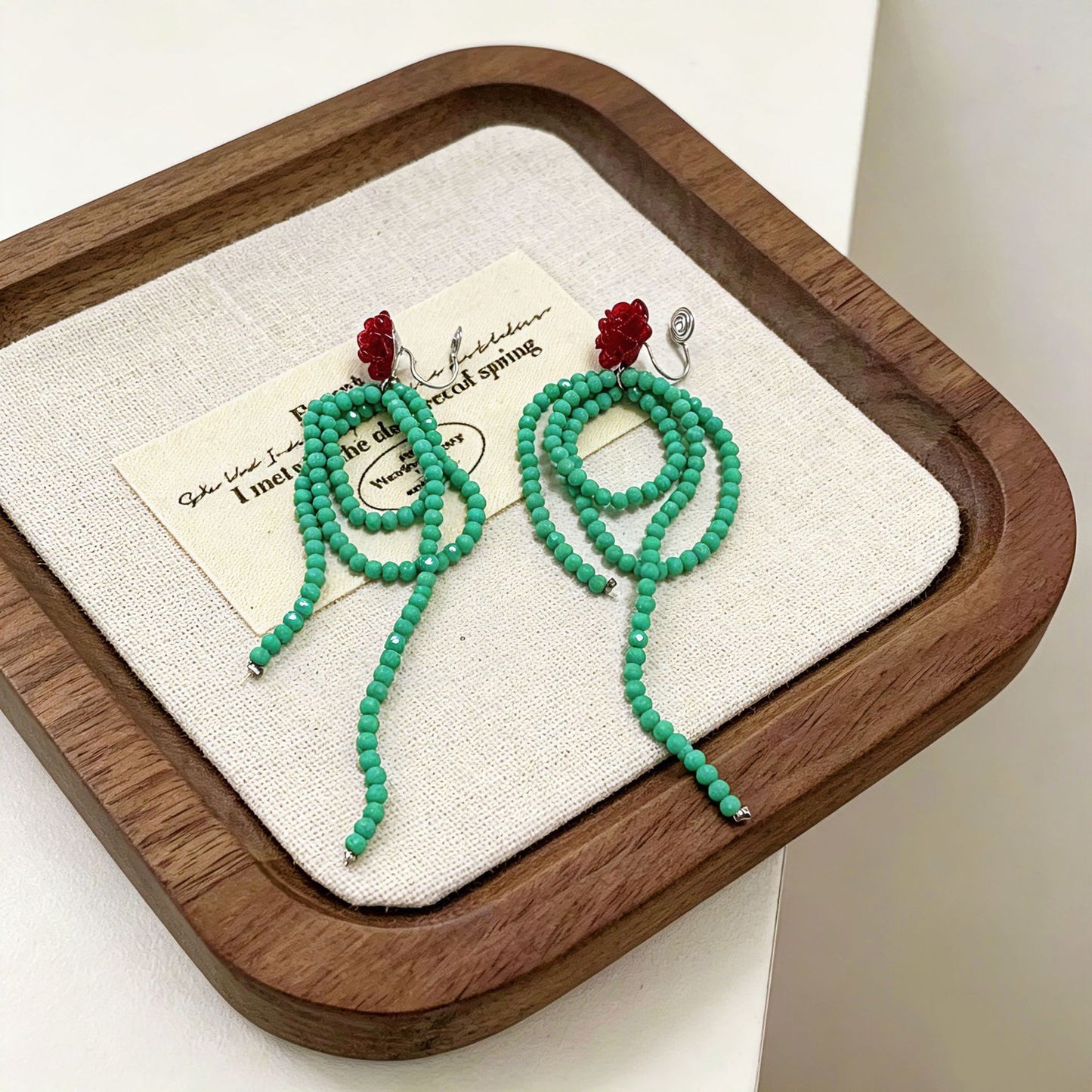 Women's Mi Niche Design High-grade Flower Beaded Tassel Earrings