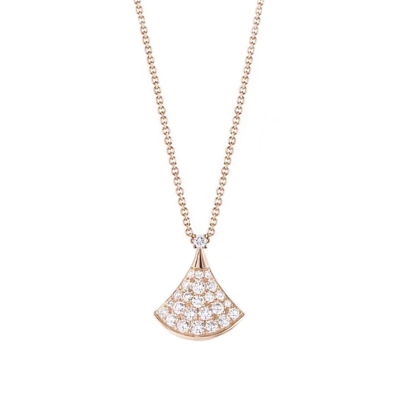 Women's Bao J High Quality V Gold Necklaces