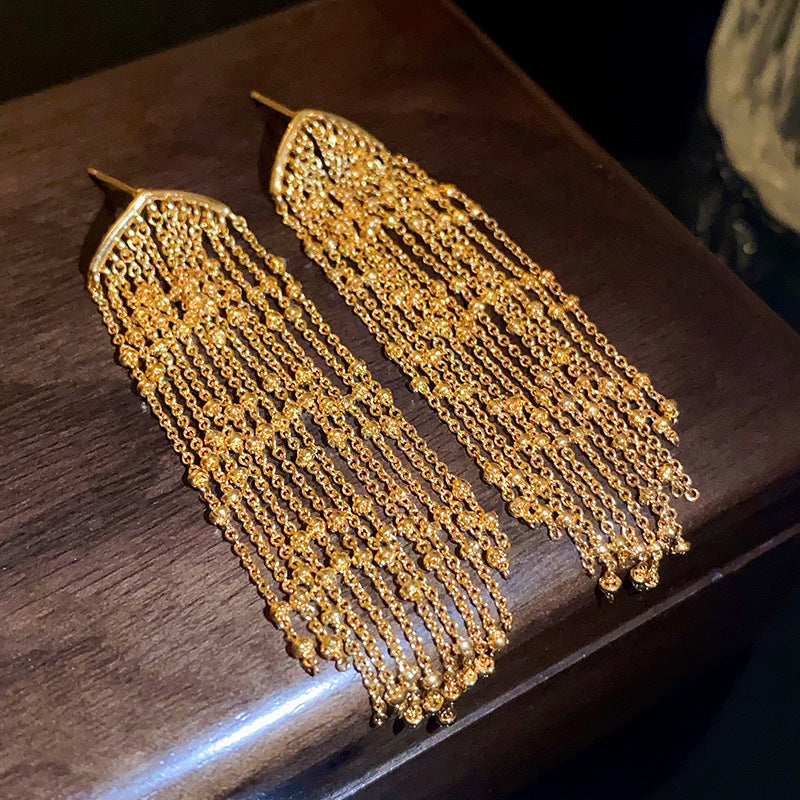 U-shaped Cluster Sequins Long Fringe Heavy Metal Earrings