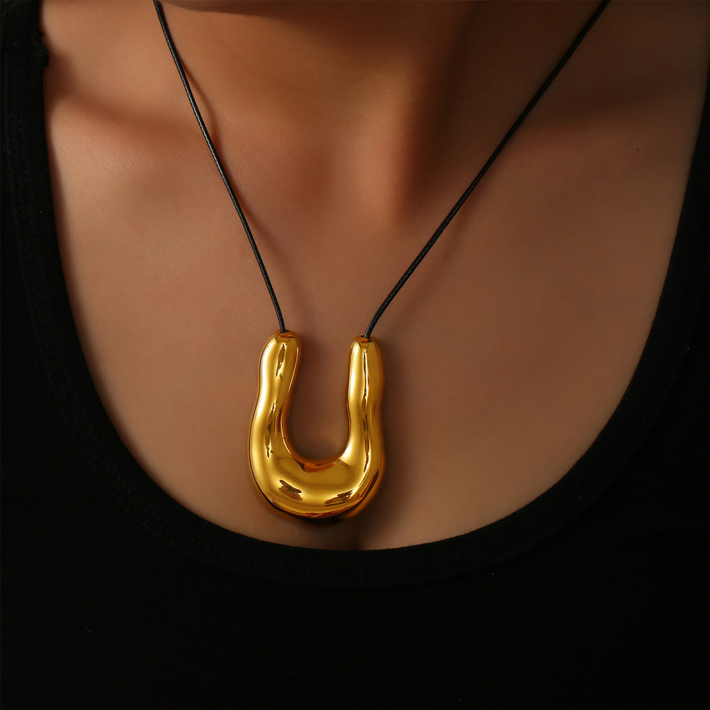 Woven Leather String Ornament Irregular U-shaped Horseshoe Shape Titanium Necklaces