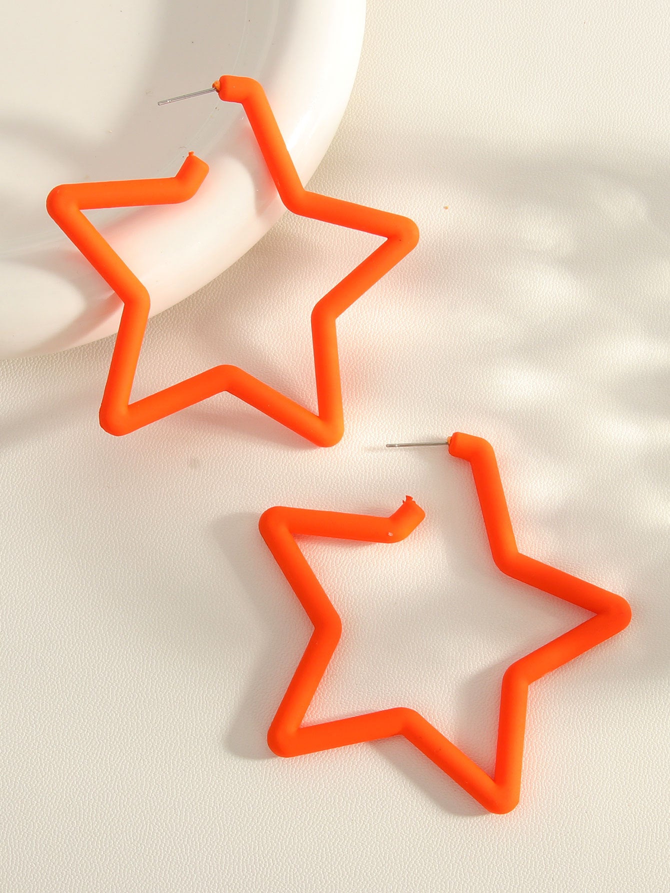 Dance Party Geometric Five-pointed Star Personalized Hollow High Profile Fashion Stud Earrings