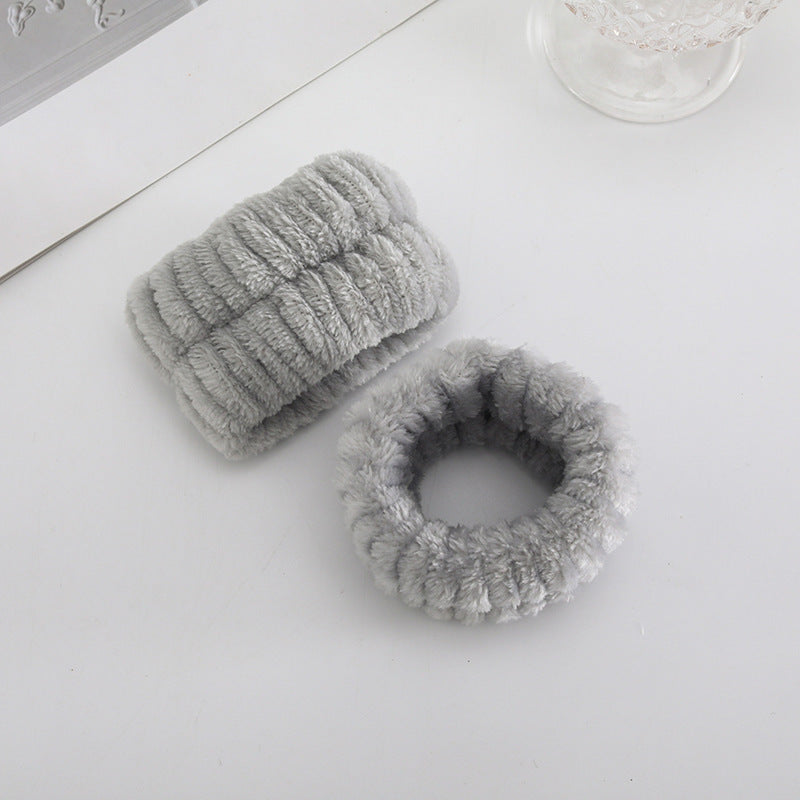 Dedicated For Washing Face Wrist Strap Artifact Absorbent Plush Hair Bracelet