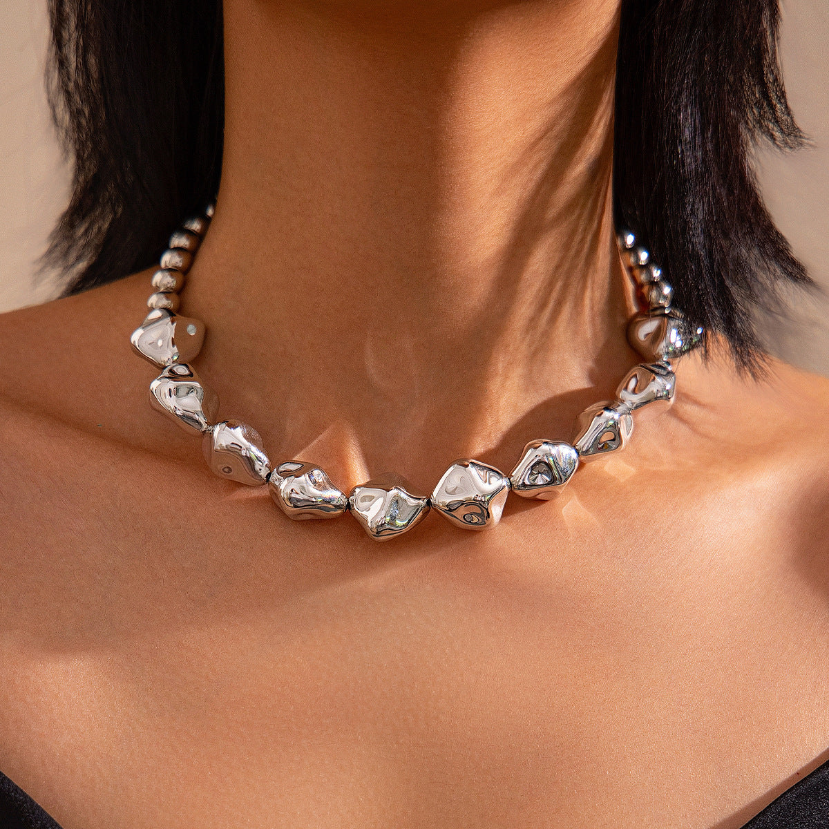 Exaggerated Irregular Beaded Personality Geometry Glossy Necklaces
