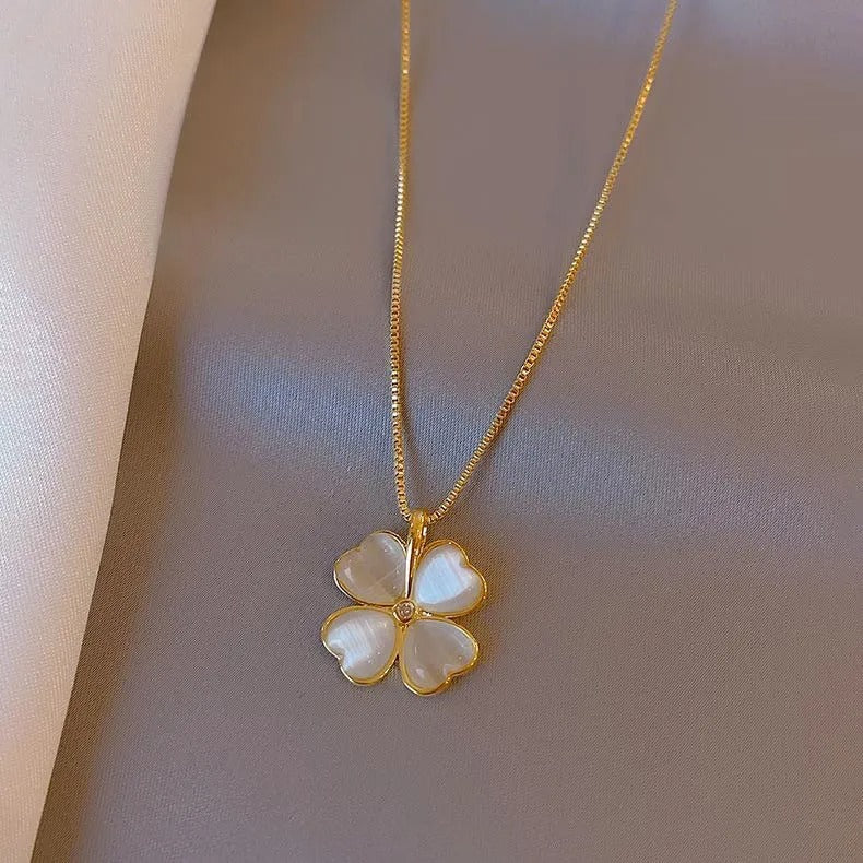 Women's Lucky Four-leaf Clover Titanium Steel Gold-plated Necklaces