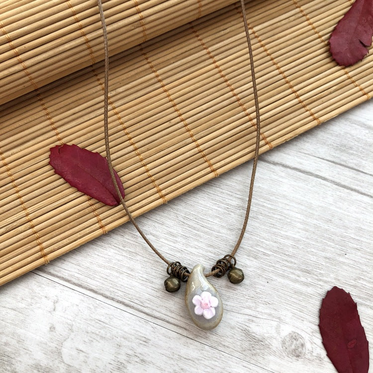 Women's Handmade Retro Sweet Fresh Ceramic Pinch Pendants