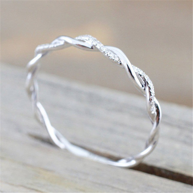 Popular Pretty Twist Fashion Simple Ornament Rings