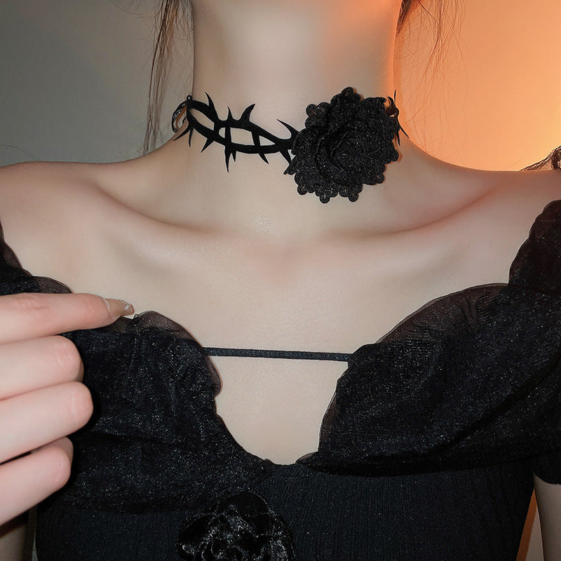 Net Yarn Flowers Ribbon Heart Fashion Necklaces