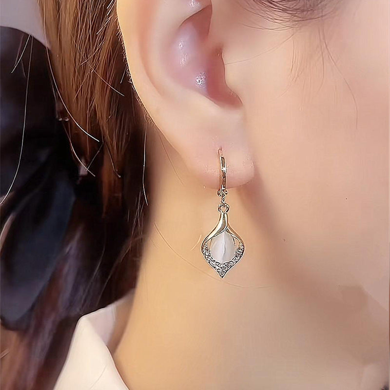 High Sense Graceful Fashionable Ear Hook Earrings