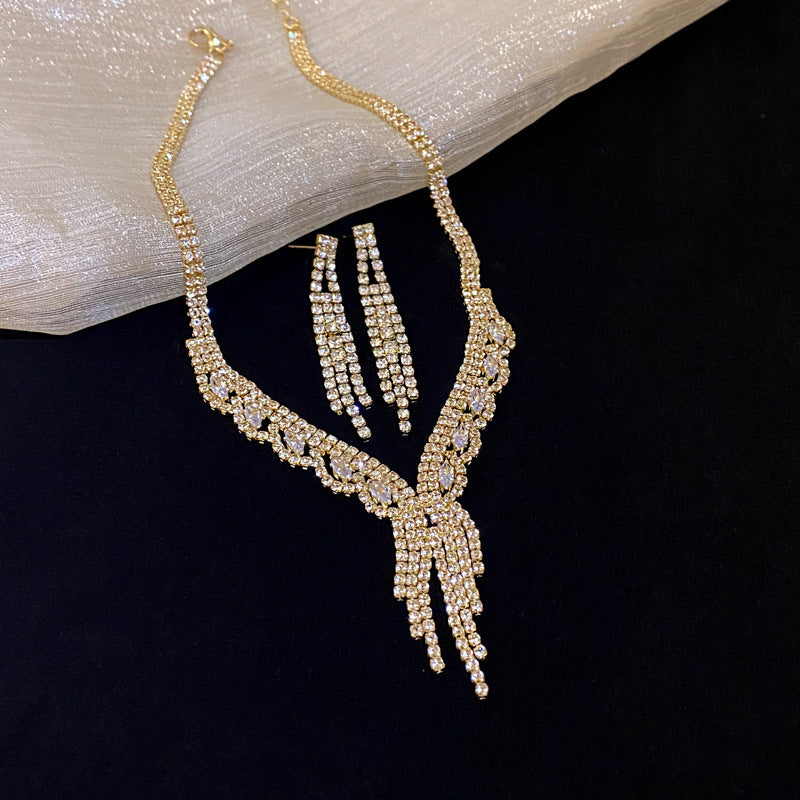 Women's High-grade Accessories Clavicle Chain Super Shiny Necklaces