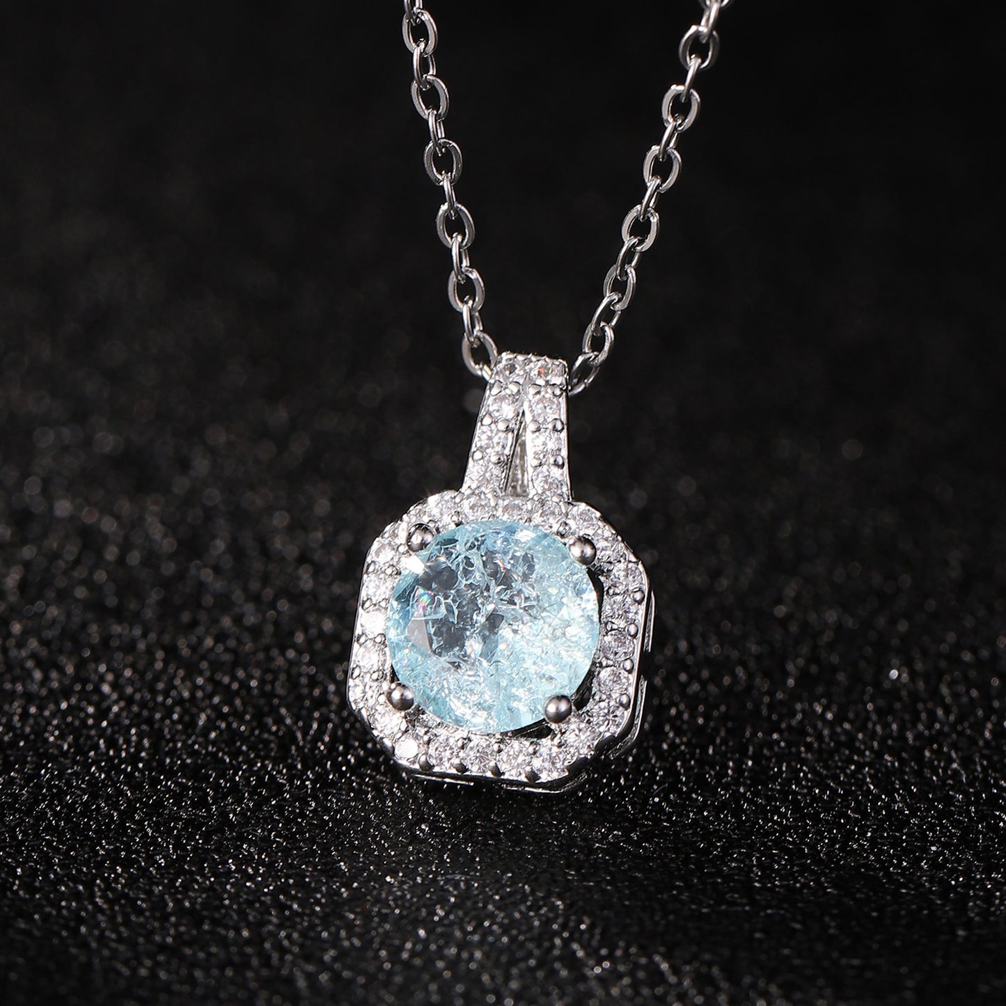 Female High-grade Full Diamond Light Luxury Necklaces