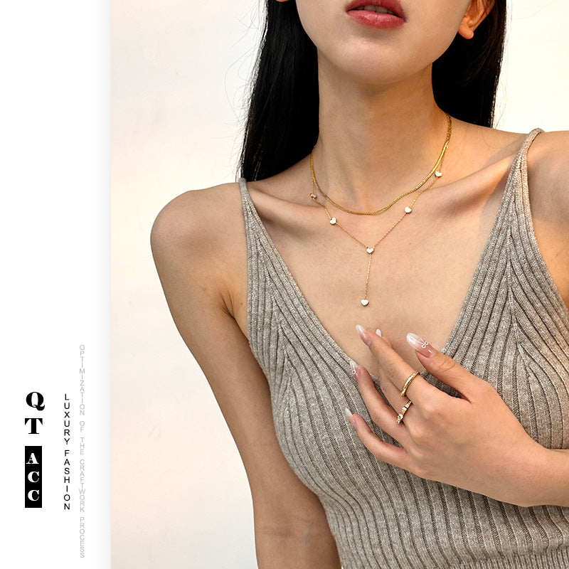 Women's Exquisite French Commuter Gentle Brass Gold Plated Heart Necklaces