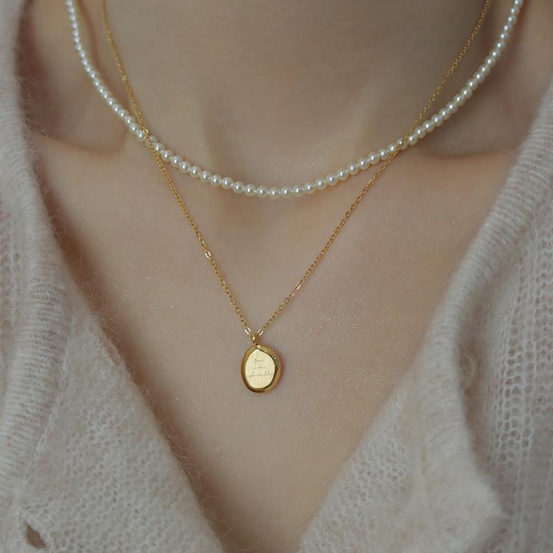 Letters Titanium Steel Geometric Round Clavicle Necklaces