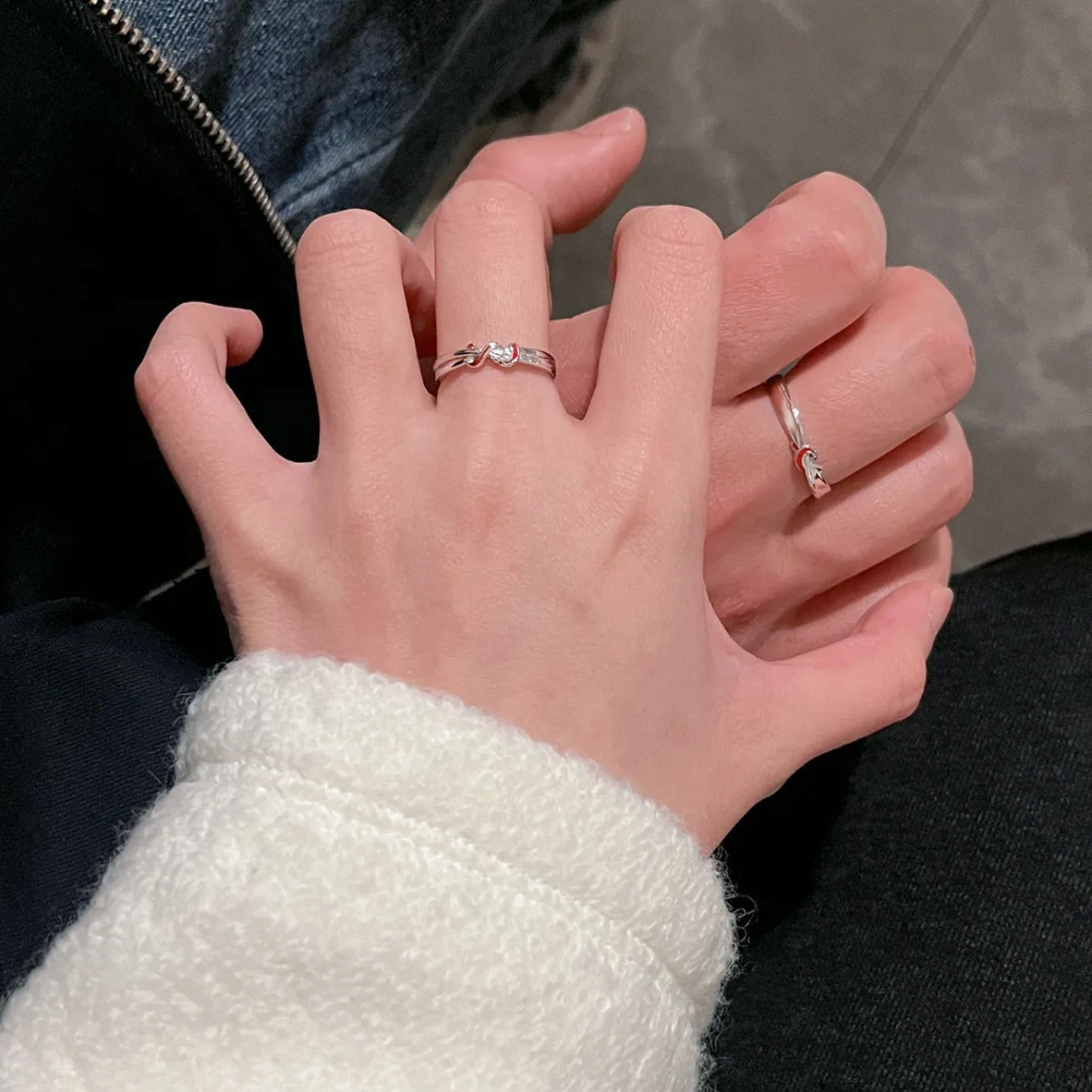 Moon Old Red Line Couple Simple Design Winding Rings