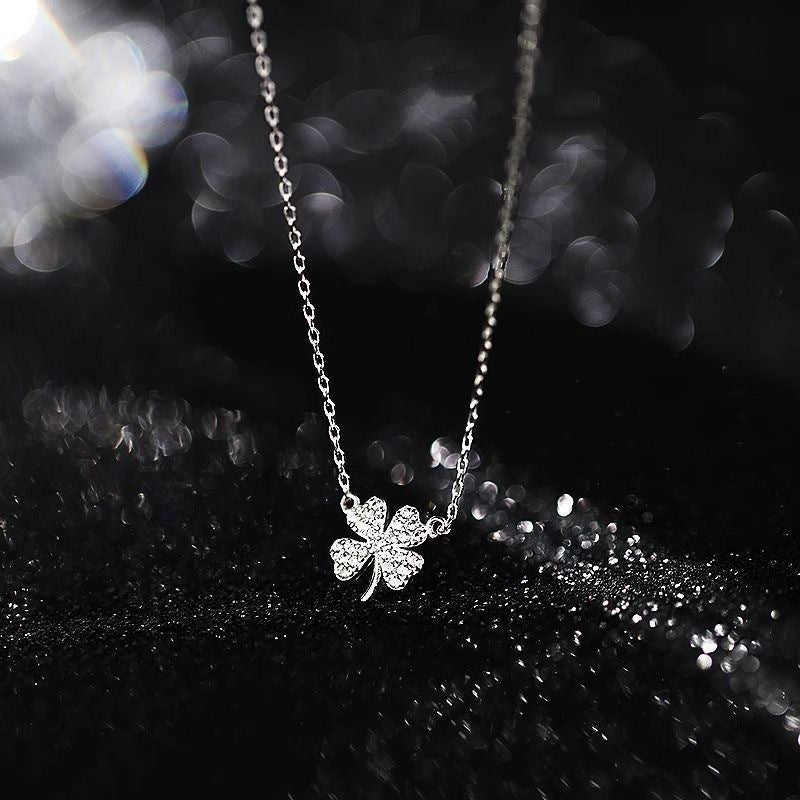 Luxury Special Interest Light Clavicle Girlfriend Birthday Necklace