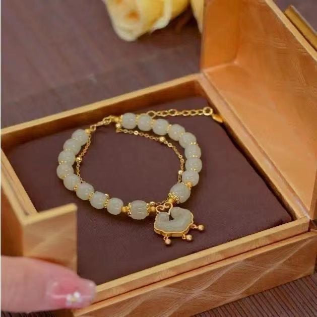 Women's Lock Good-looking Girlfriends Ancient Style Niche Bracelets