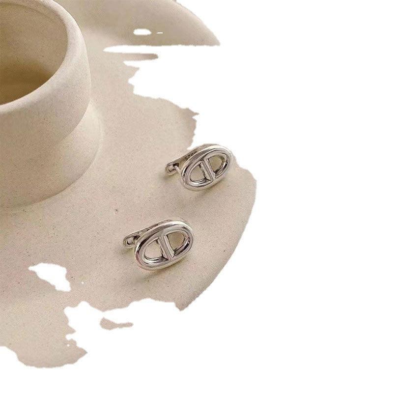 Style Geometric Nose Hollow Female Retro Ear Buckle