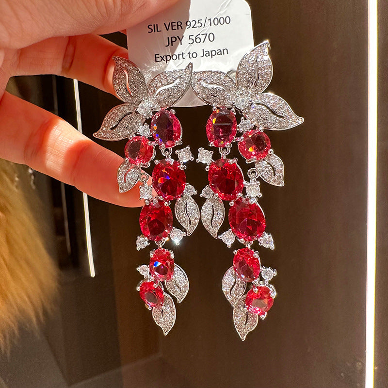 Women's Zircon Flower Light Luxury High-grade Temperament Fashion Earrings