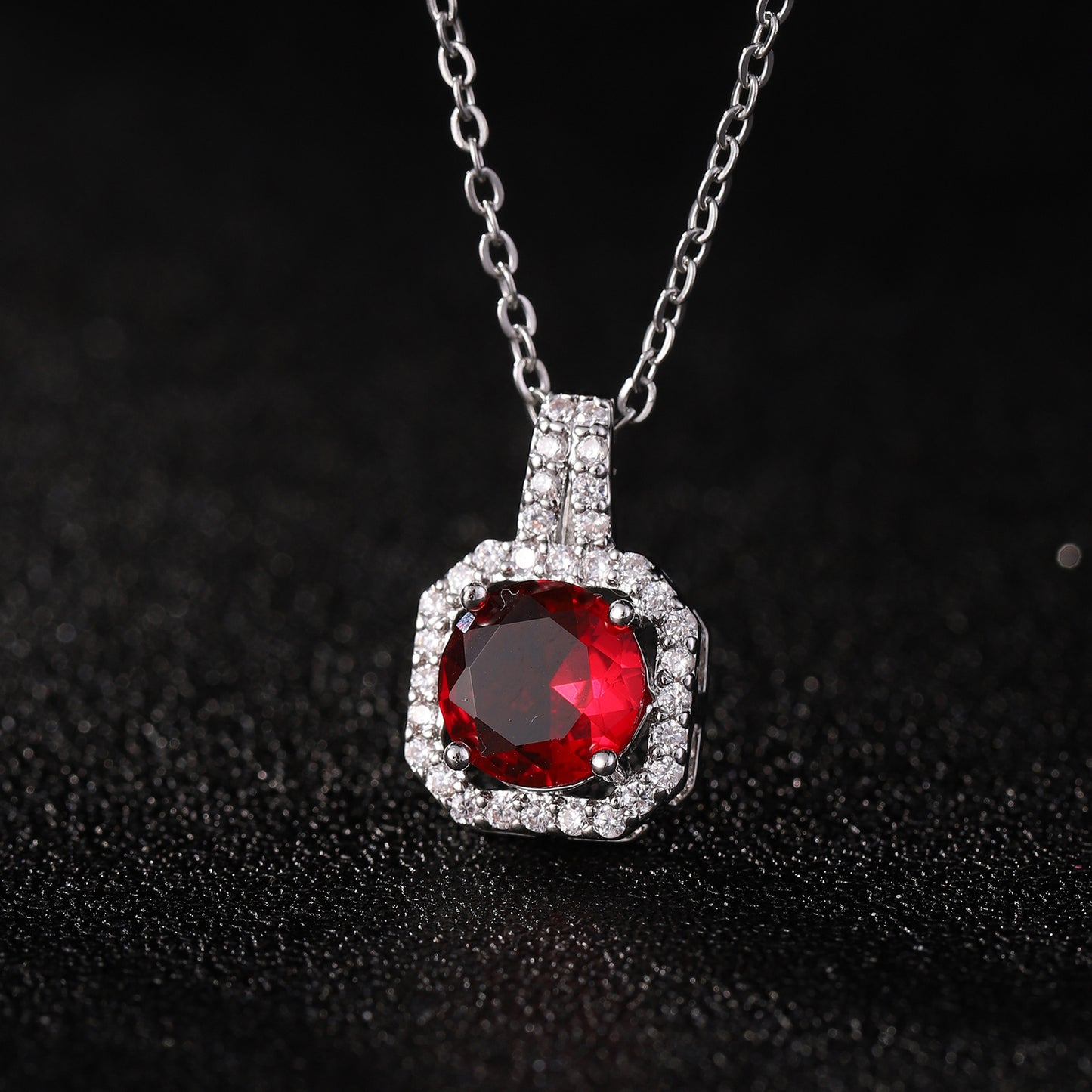 Female High-grade Full Diamond Light Luxury Necklaces