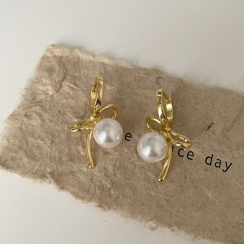 Women's Ballet Style Bow Pearl Ear Clip Earrings
