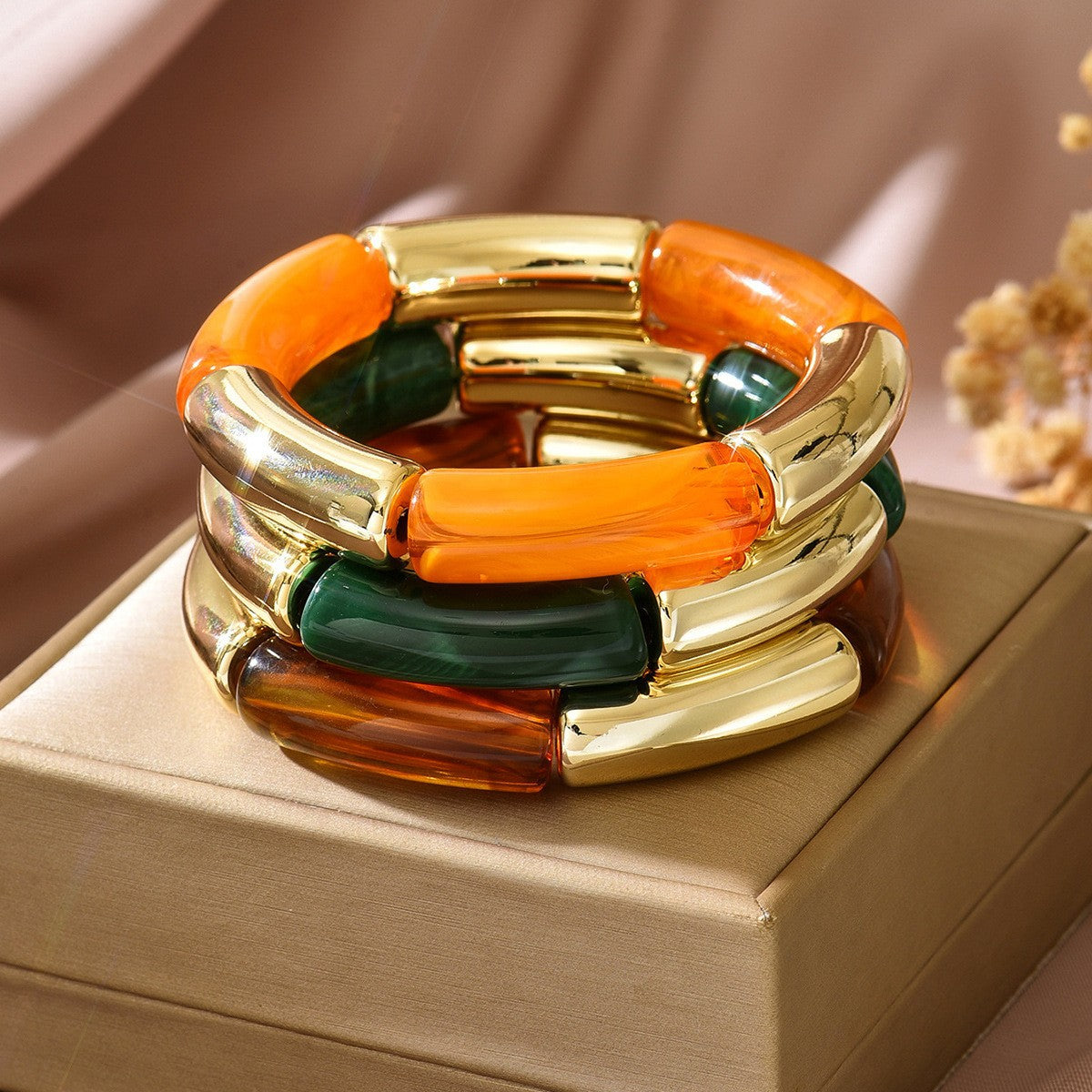 Women's Elegant Irregular Suit Bohemian Exaggerated Stretch Bracelet