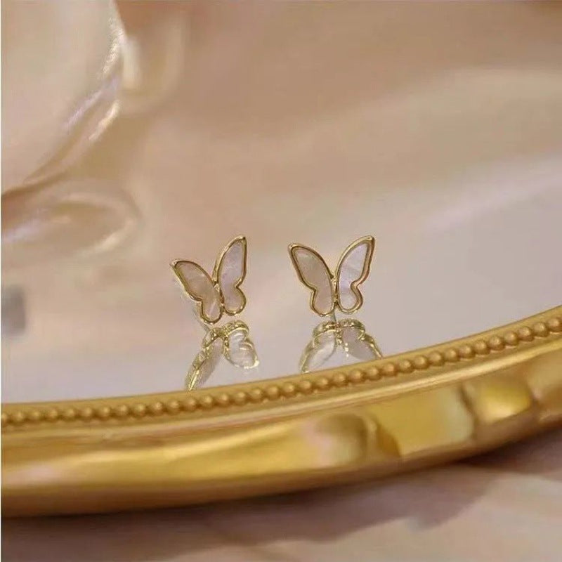 Trendy Female Exaggerated Temperamental Light Luxury Earrings
