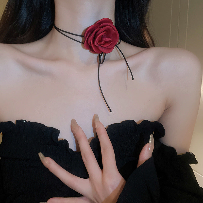 Net Yarn Flowers Ribbon Heart Fashion Necklaces