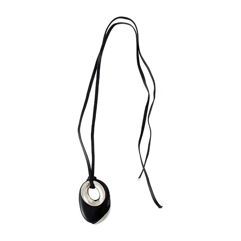 Black Agate Round Female Niche High Sense Sweater Necklaces