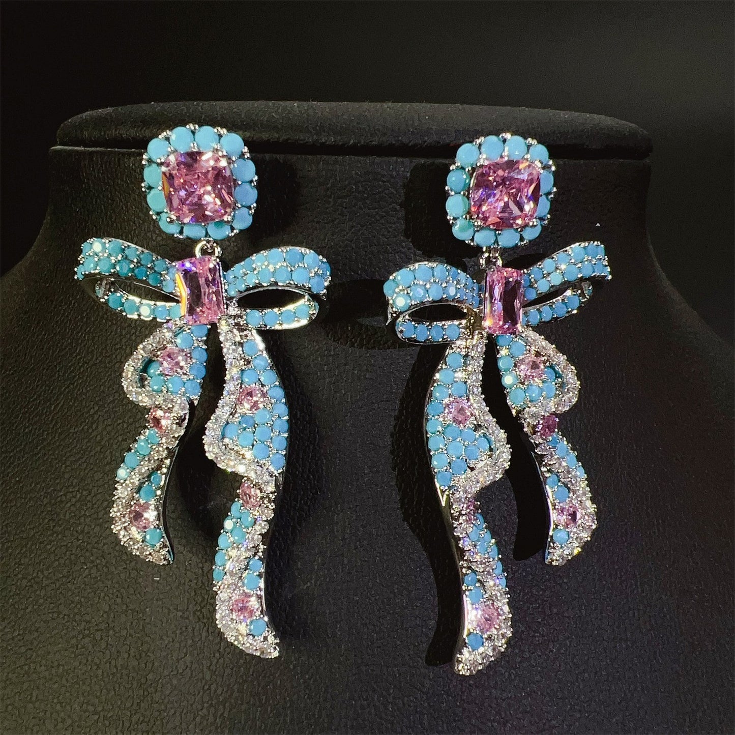 Women's Luxury Shining Bow Zircon Dinner High-grade Earrings