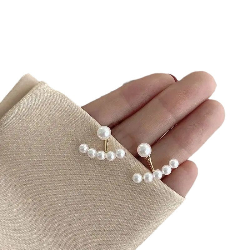 Trendy Female Exaggerated Temperamental Light Luxury Earrings