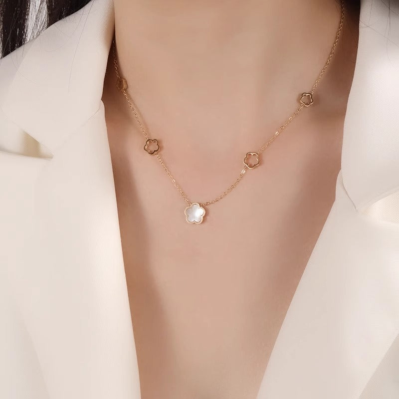 Full Body Titanium Steel Hollow Five Flowers White Necklaces