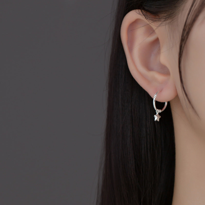Love Lodge Foot Sier Style Bends Earrings