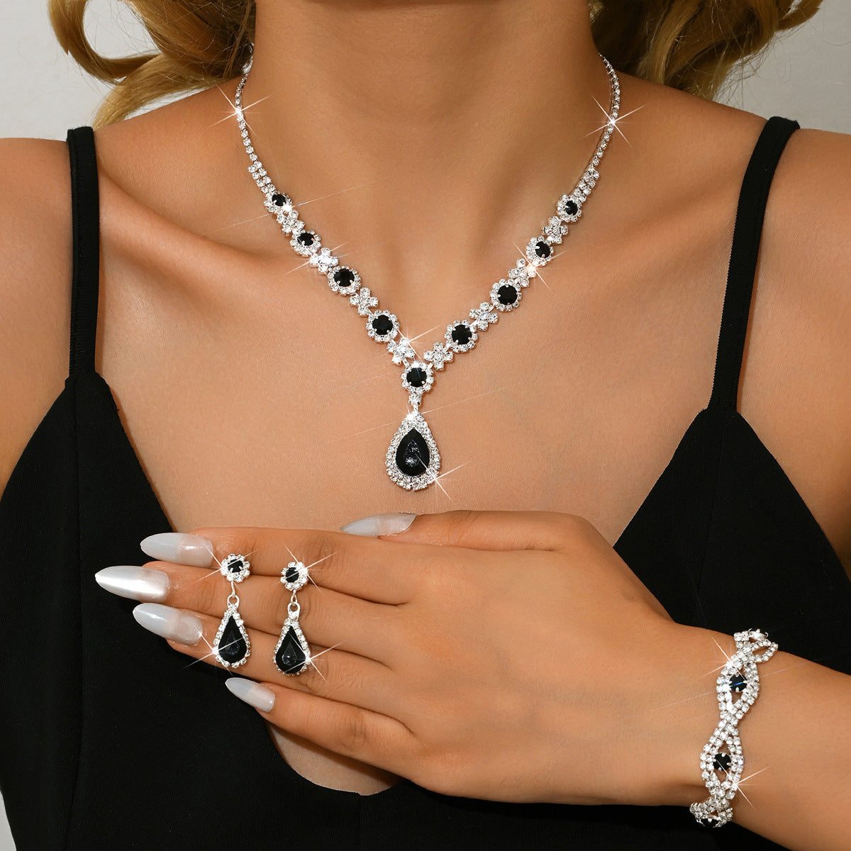 Women's Bridal Crystal Water Drop Two-piece Jewelry Set