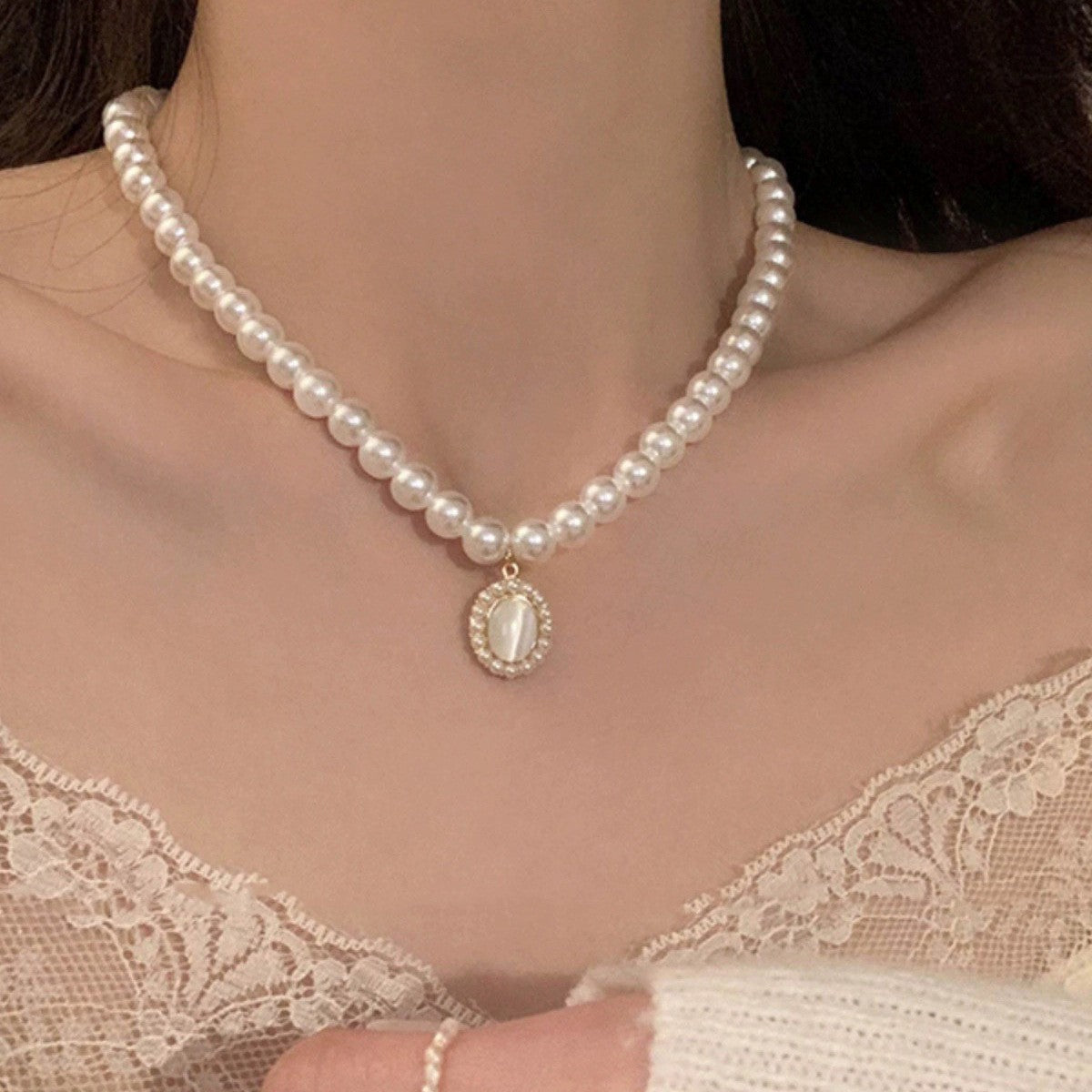 Women's Pearl High-grade Temperament Wild Sweater Chain Necklaces